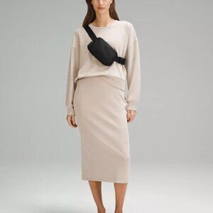 Lululemon Everywhere Belt Bag - NWT